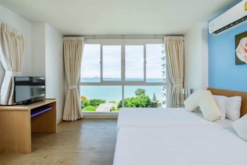 2 bedroom family suites