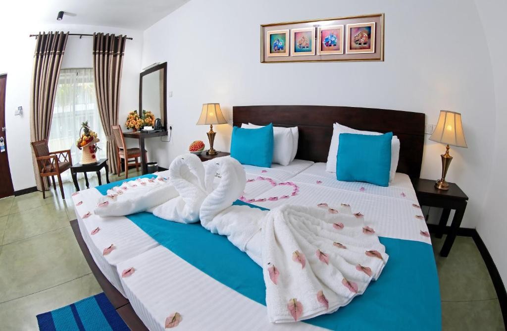 RATHNA BEACH RESORT (EX. COCO ROYAL BEACH)