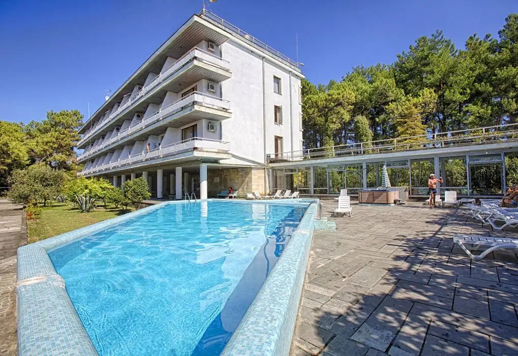 СОСНОВАЯ РОЩА