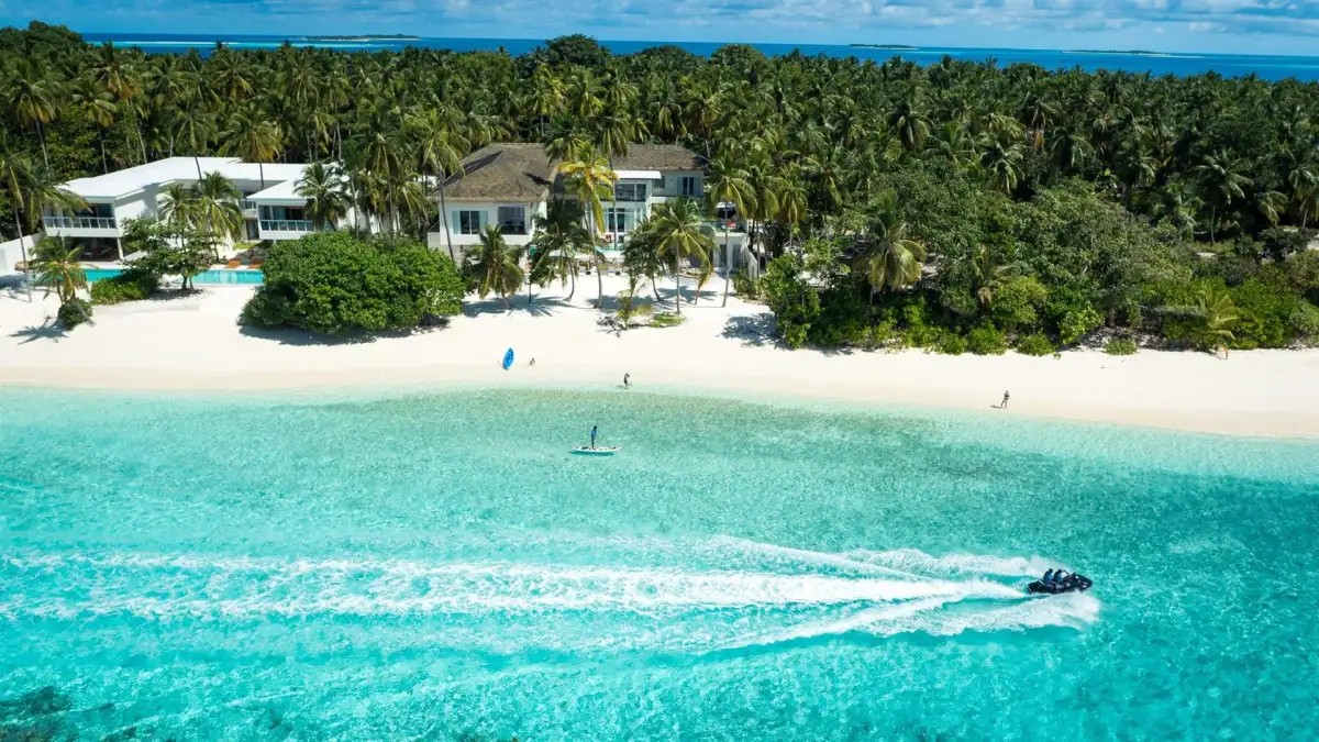 AMILLA MALDIVES RESORT & RESIDENCES (EX. AMILLA FUSHI)