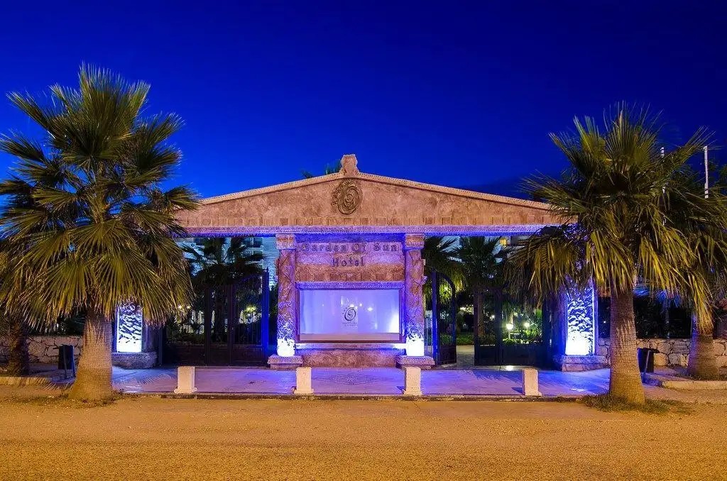 GARDEN OF SUN HOTEL