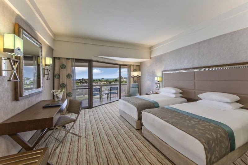hilton suite sea view