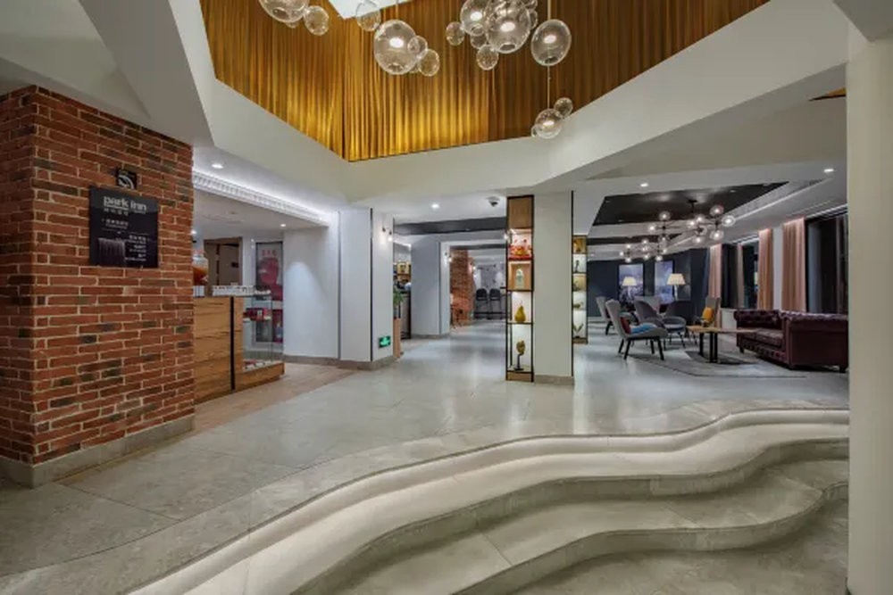 PARK INN HOTEL (SHANGHAI GLOBAL HARBOR)