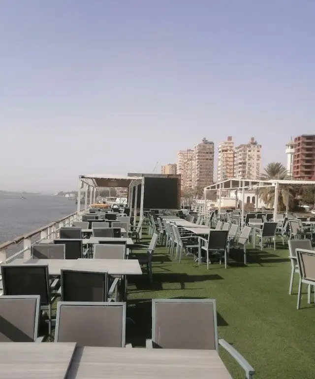 MIMI AND DIAMOND HOTEL