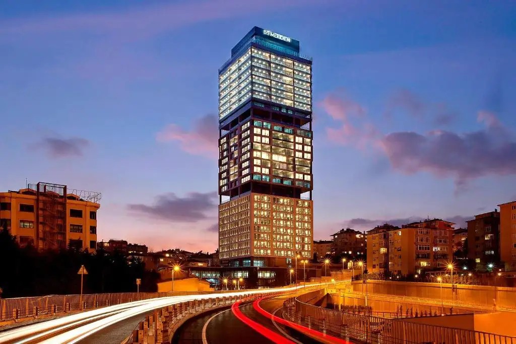 LE MERIDIEN ISTANBUL ETILER