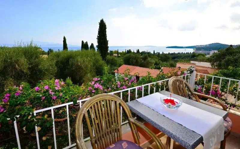 MARILENA APARTMENTS & STUDIOS