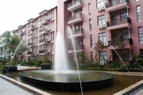 LILAC INTERNATIONAL SUITES