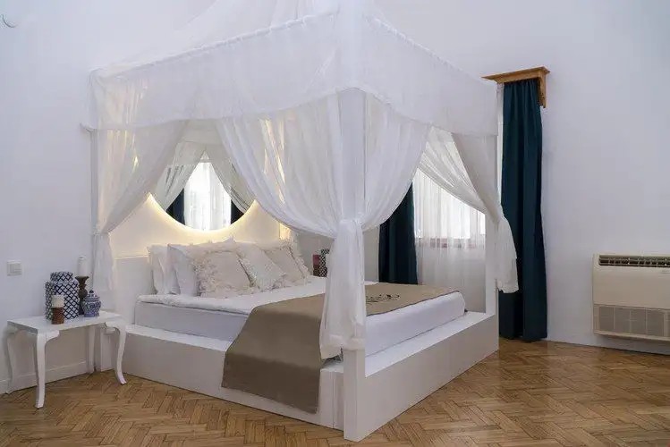 NISS BOUTIQUE HOTEL