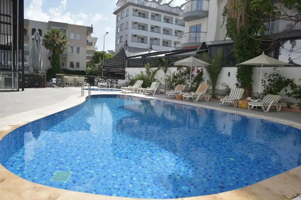 AURASIA BEACH HOTEL (EX.MALIBU BEACH)