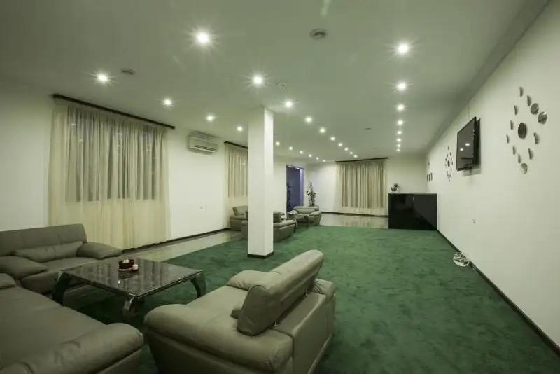 AMBER HOTEL