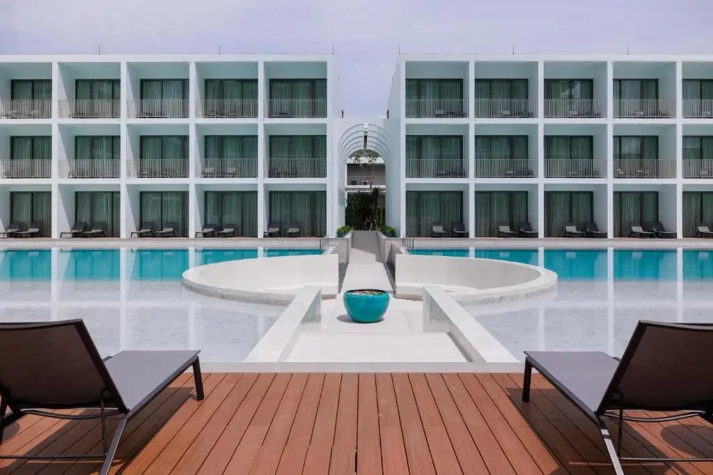 PATONG BEACH HOTEL
