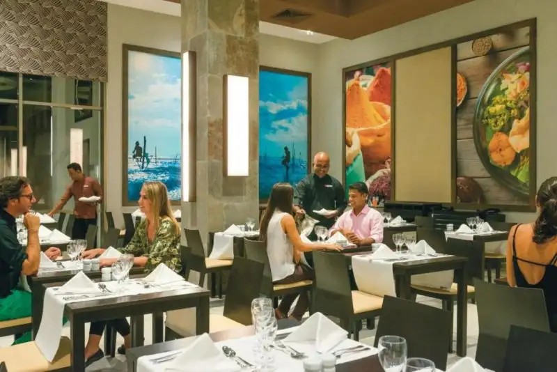 RIU SRI LANKA AHUNGALLA