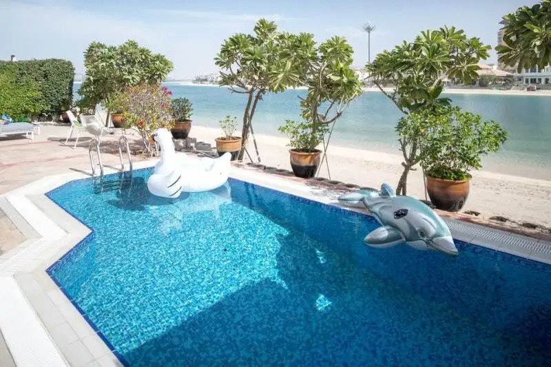 ROYAL PALM BEACH VILLA