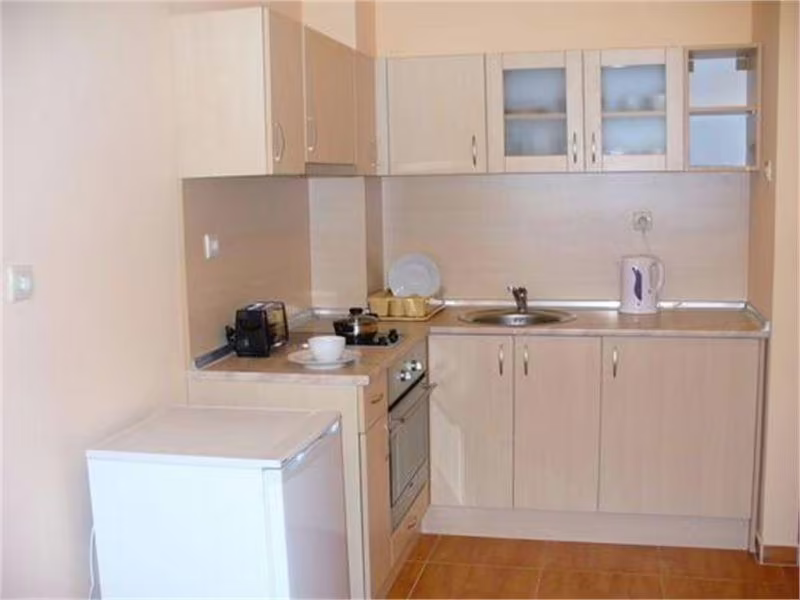 PANORAMA DREAMS APART