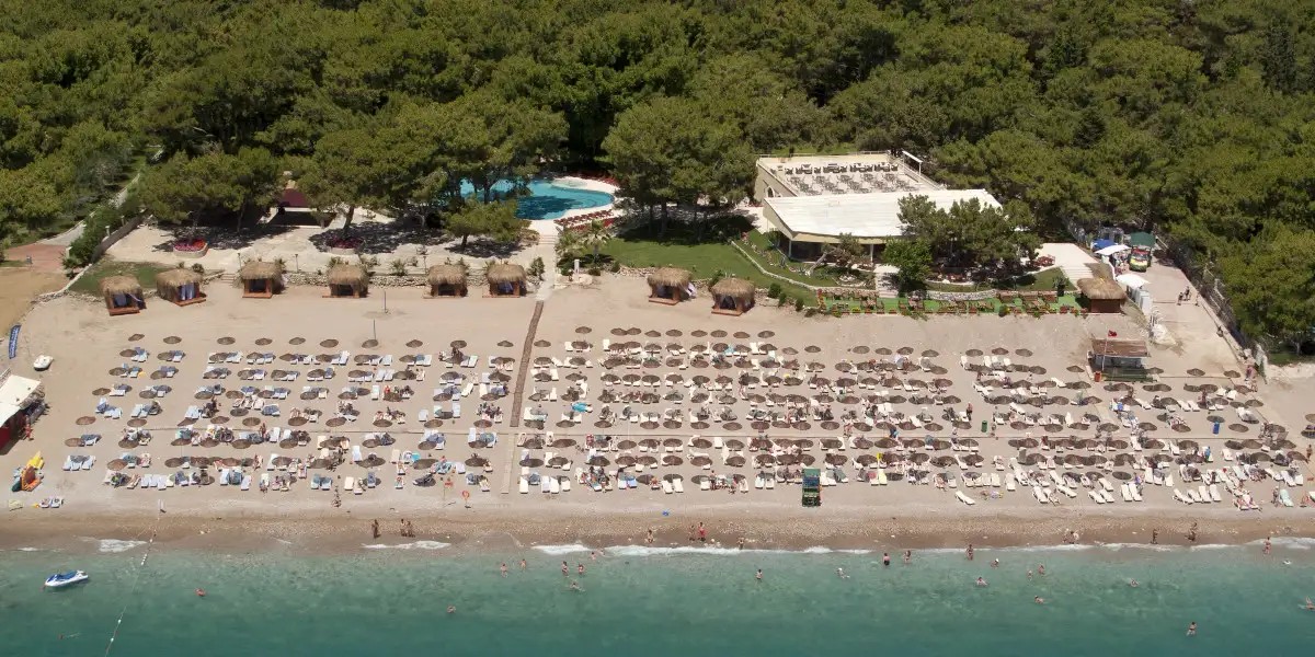 CLUB PINARA (EX. BEACH CLUB PINARA)