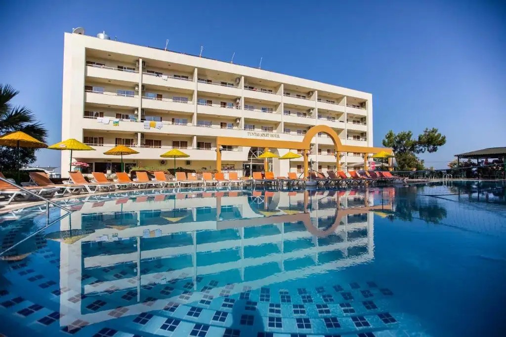 TUNTAS FAMILY SUITE KUSADASI