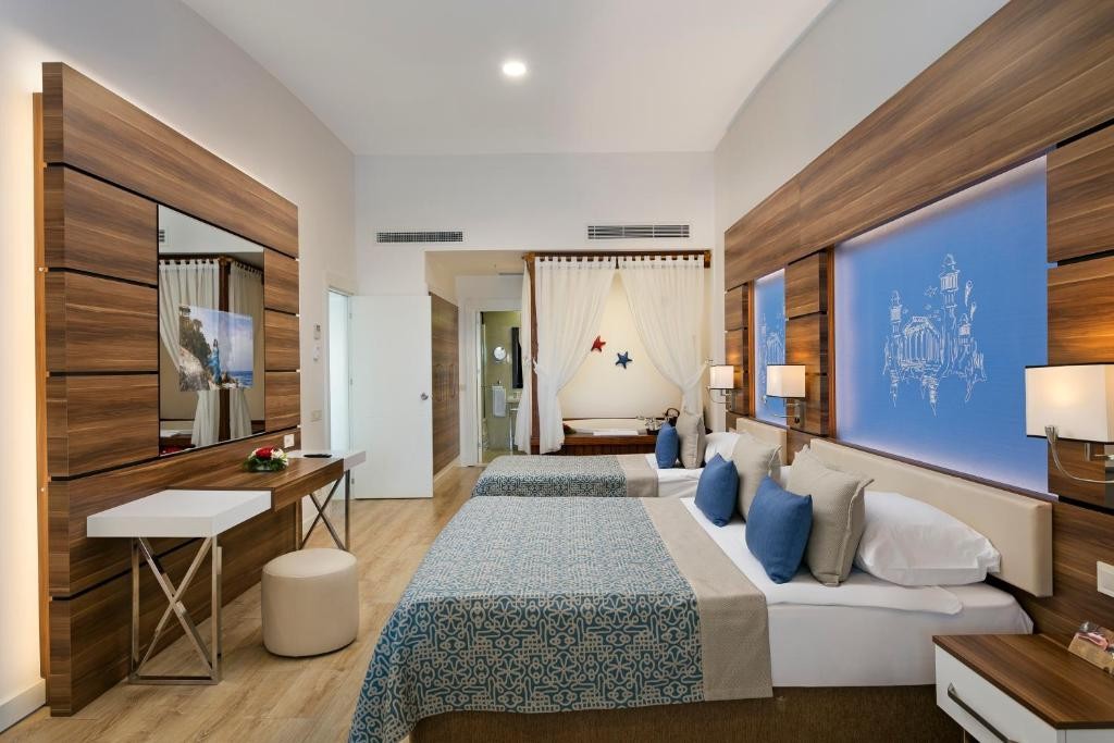 LIMAK ATLANTIS DE LUXE HOTEL & RESORT