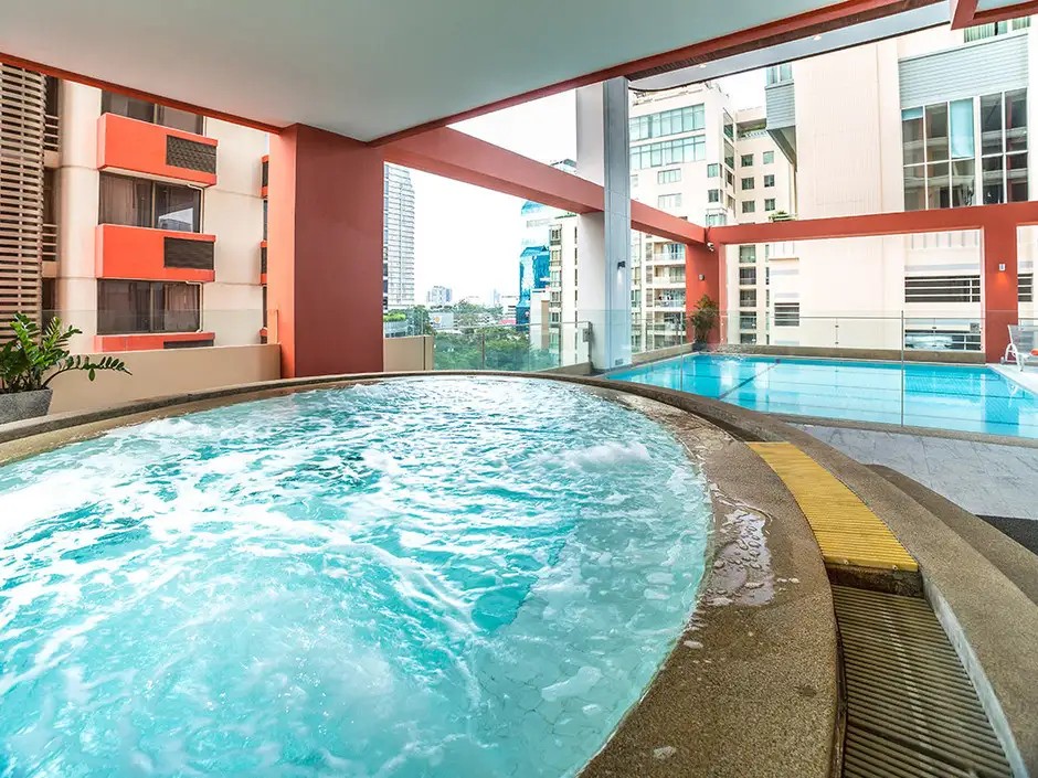 BANDARA SUITES SILOM