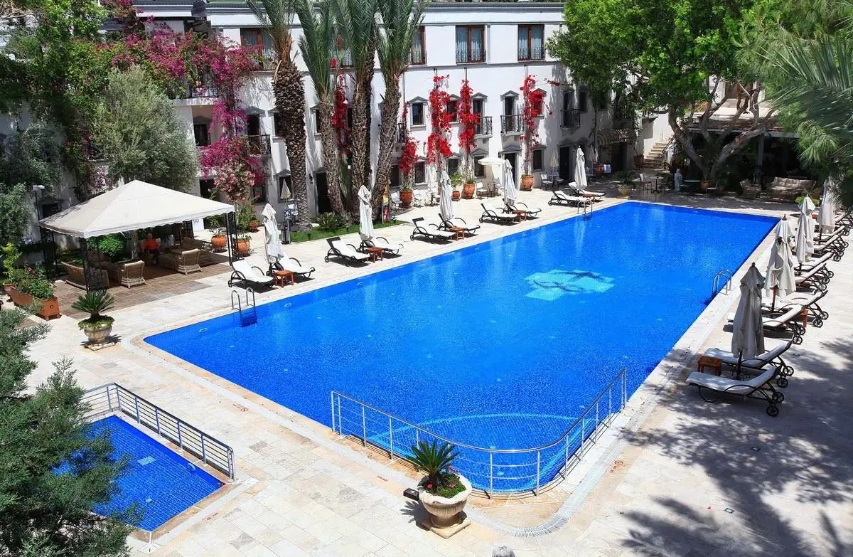 DOUBLE TREE BY HILTON BODRUM MARINA VISTA