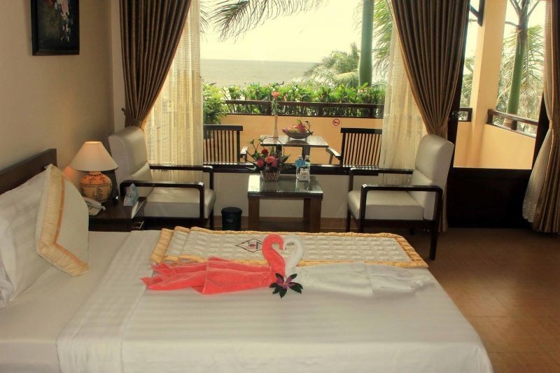 beachfront deluxe non smoking