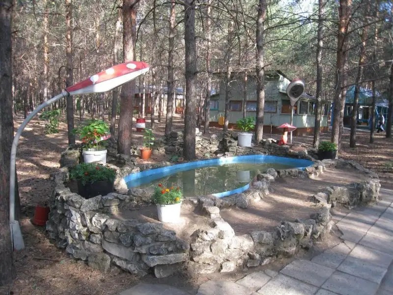 ЛАЗУРНАЯ Б/О