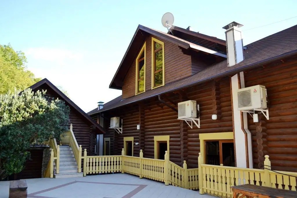 ВИЛЛА АКВАВИЗИ (VILLA AKVAVIZI)