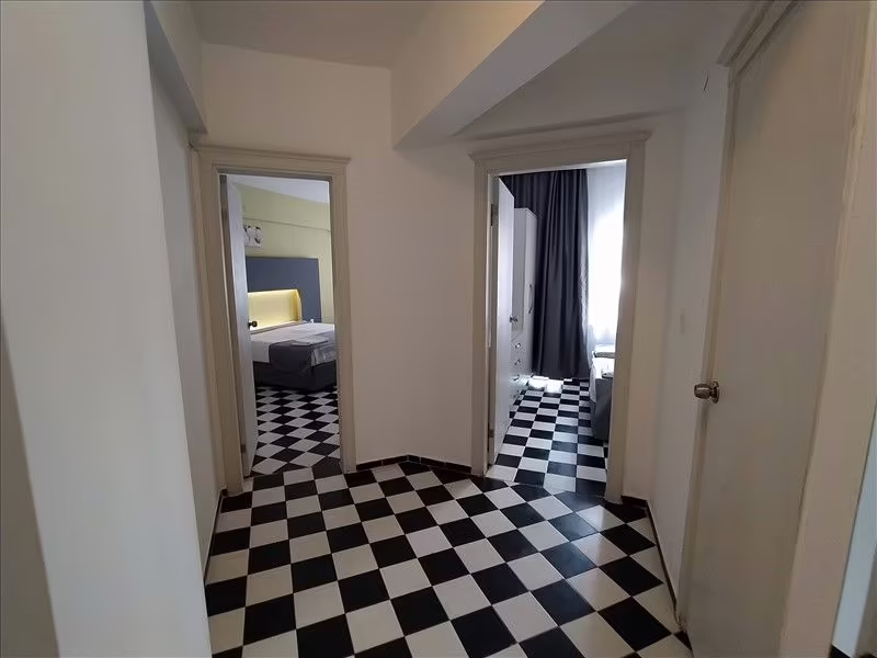 ORIENT SUITE
