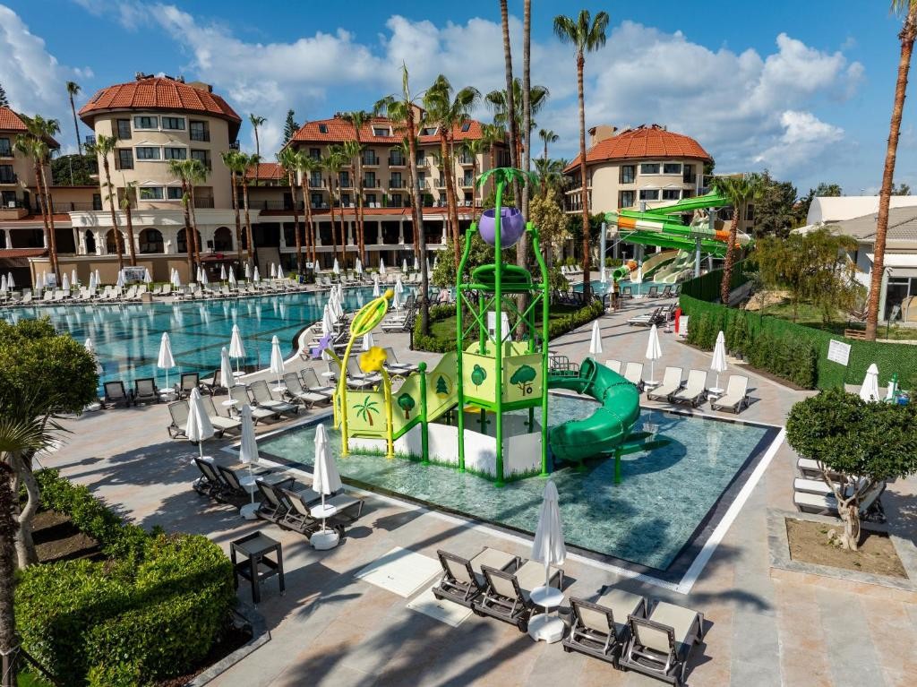 NUMA CLUB SIDE HOTEL