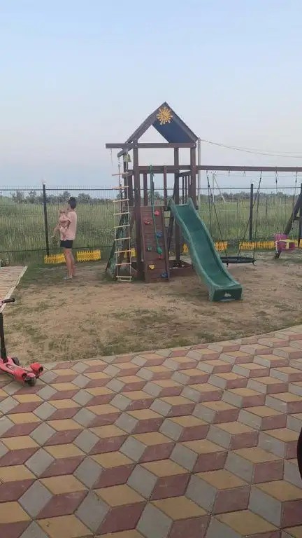 ГОСТЕВОЙ ДОМ НА ШКОЛЬНОЙ 12