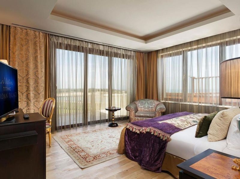 royal dublex suite