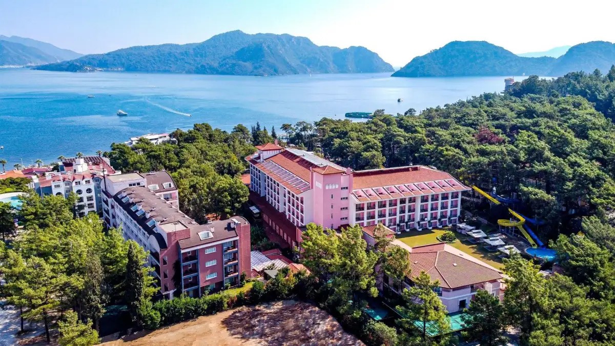 GRAND YAZICI CLUB TURBAN MARINE SUITES & VILLAS
