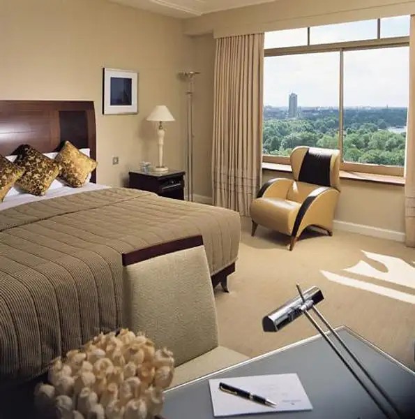 LONDON HILTON ON PARK LANE