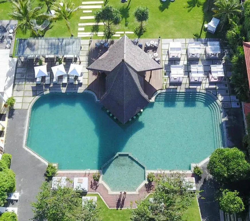 SADARA BOUTIQUE BEACH RESORT (EX. KIND VILLA BINTANG)