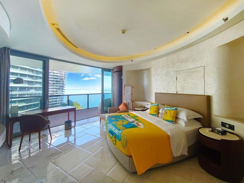 2 bedroom family suite