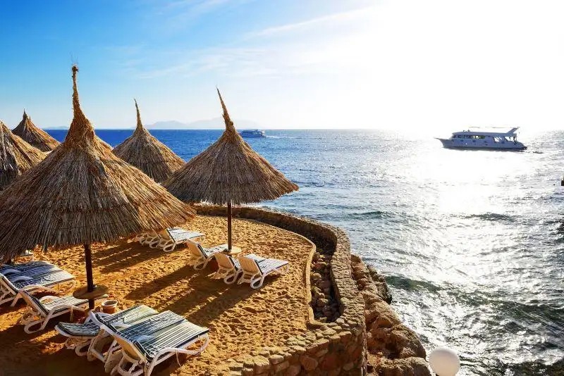 BLUE REEF NAAMA BAY