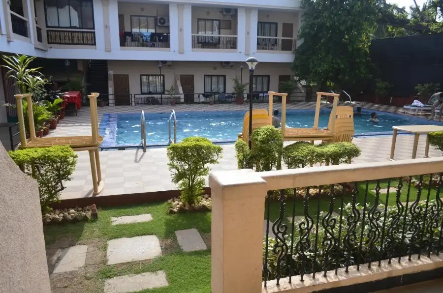 WHITE ORCHID RESORT