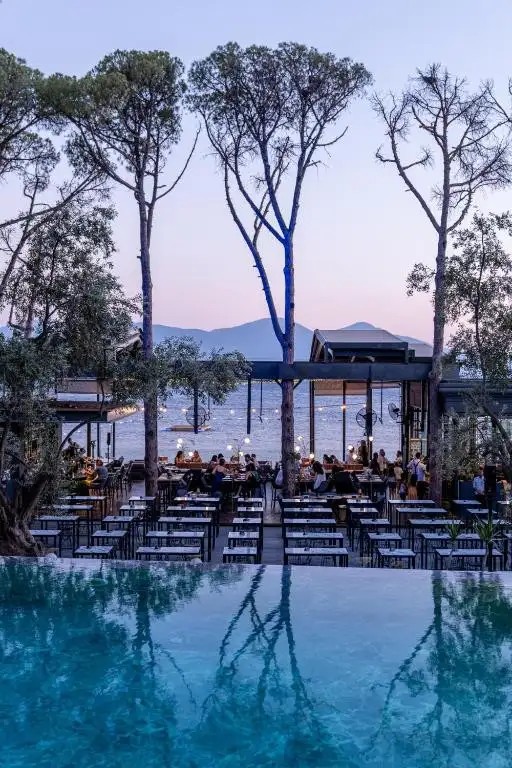 UNIQUE LIFE STYLE HOTEL