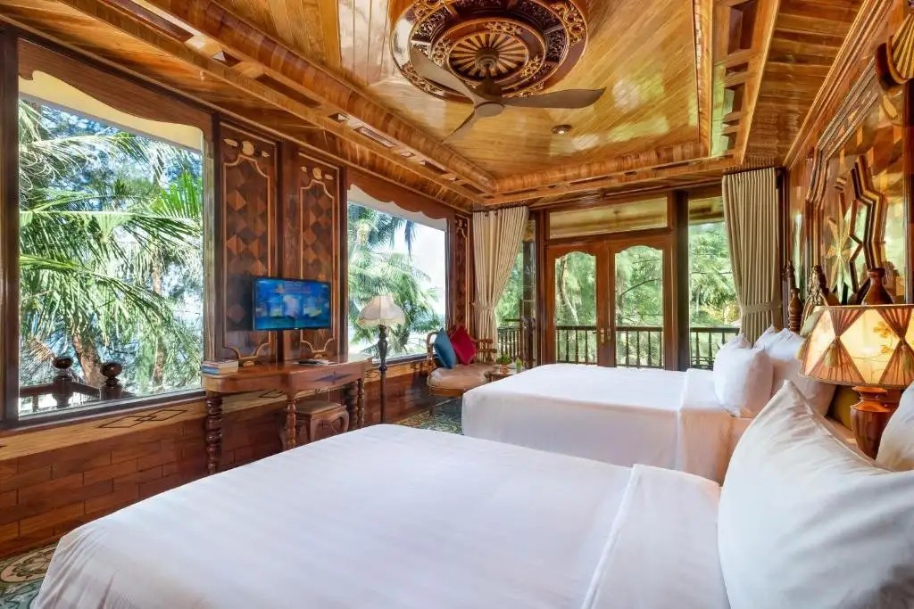 COCO PALM BEACH RESORT & SPA PHU QUOC
