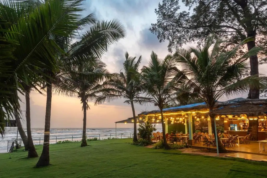 AMADI BEACH FRONT RESORT