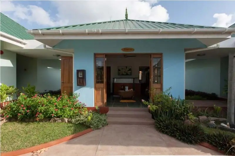 LE RELAX SELF CATERING APT