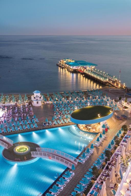 GRANADA LUXURY BEACH HOTEL