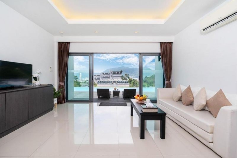 1 bedroom suite pool access sea view