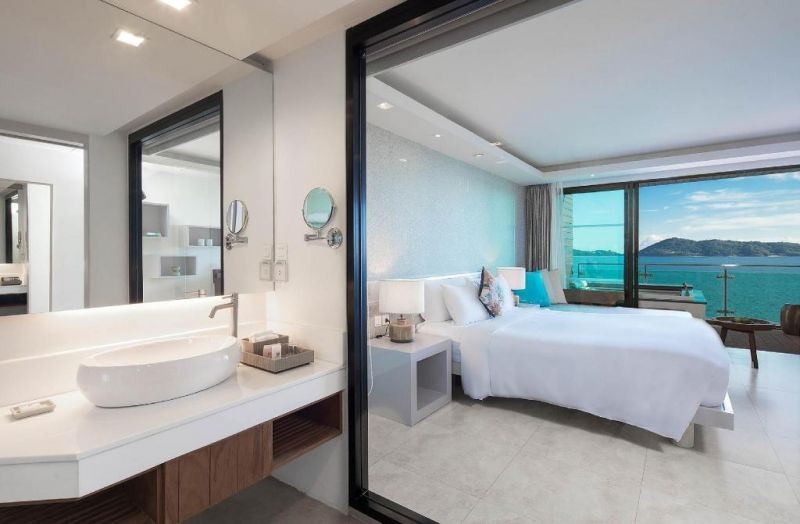 deluxe sea view king
