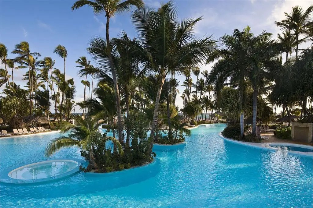 THE LEVEL AT MELIA CARIBE TROPICAL