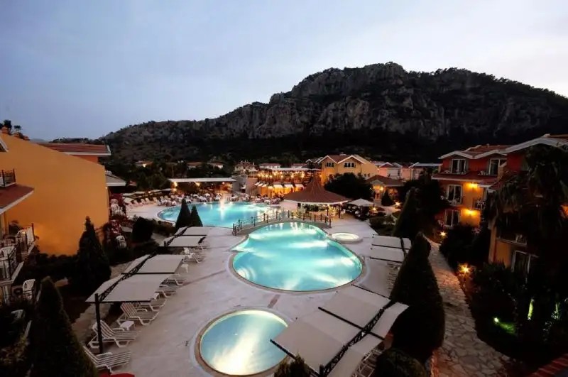 CLUB ALLA TURCA