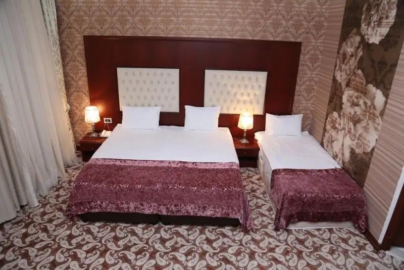 CLOVER HOTEL BAKU