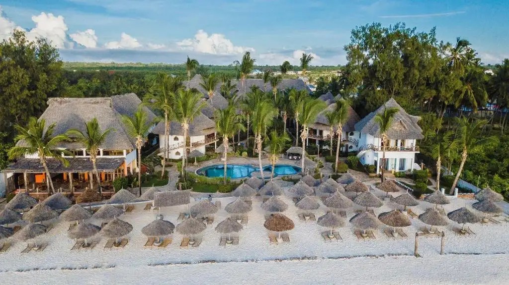 AHG WARIDI BEACH RESORT & SPA