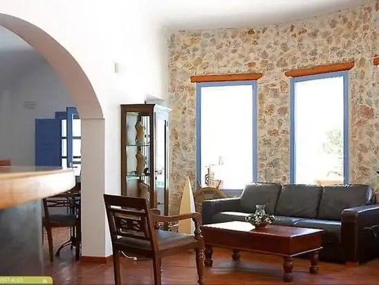 MELTEMI LUXURY SUITES