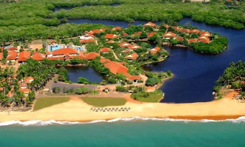 CLUB PALM BAY