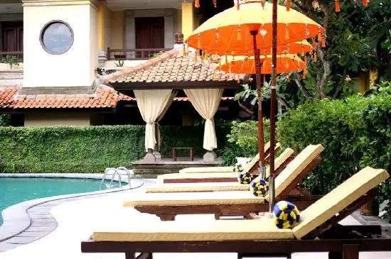 ROYAL TUNJUNG BALI
